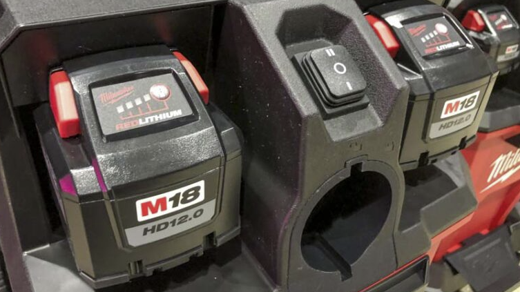 aspirateur milwaukee 18 v