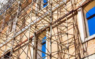Quelle distance autorisée entre le mur et l’échafaudage ?